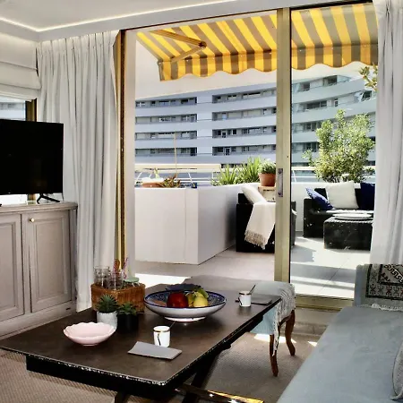 Superbe Climatise Avec Terrasse Et Jardin A Loubet - Fr-1-252a-106 * Villeneuve-Loubet